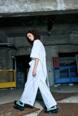ｂａｃｋ－ｖｏｌｕｍｅ　ｓｈｉｒｔ（４７０ＩＡ４３０－０３５１）