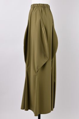 ａｓｙｍｍｅｔｒｙ－ｃｕｒｖｅ　ｌｉｎｅ　ｓｋｉｒｔ（４７０ＩＳ８３１－１０４１）