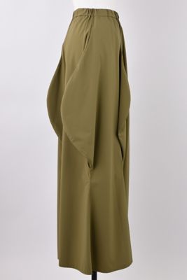 ａｓｙｍｍｅｔｒｙ－ｃｕｒｖｅ　ｌｉｎｅ　ｓｋｉｒｔ（４７０ＩＳ８３１－１０４１）