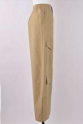 ｐｏｃｋｅｔ　ｔａｐｅｒ　ｔｒｏｕｓｅｒｓ（４７０ＩＳ８３１－１１１１）