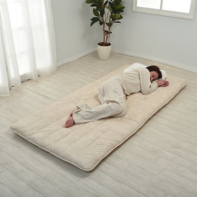 西川クラシノ敷ふとん　ＭＩＬＤ　ＳＯＦＴ（ＡＤ０２２３９０２２）
