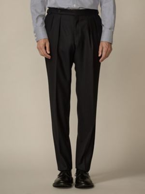 【ＵＫ　Ｔｒａｄｉｔｉｏｎａｌ】Ｎａｖｙ　Ｈｅｒｒｉｎｇｂｏｎｅ　Ｓｕｉｔ（２２０４４００１６１）
