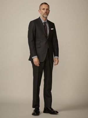 【ＵＫ　Ｔｒａｄｉｔｉｏｎａｌ】Ｇｒａｙ　Ｃｈａｌｋ　Ｓｔｒｉｐｅ　Ｓｕｉｔ（２２０４４００１６２）