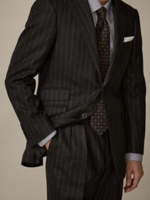 【ＵＫ　Ｔｒａｄｉｔｉｏｎａｌ】Ｇｒａｙ　Ｃｈａｌｋ　Ｓｔｒｉｐｅ　Ｓｕｉｔ（２２０４４００１６２）