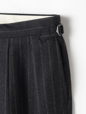 【ＵＫ　Ｔｒａｄｉｔｉｏｎａｌ】Ｇｒａｙ　Ｃｈａｌｋ　Ｓｔｒｉｐｅ　Ｓｕｉｔ（２２０４４００１６２）