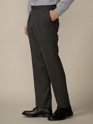 ＜Aquascutum (Men)＞【ＵＫ　Ｔｒａｄｉｔｉｏｎａｌ】Ｈｅｒｒｉｎｇｂｏｎｅ　Ｔｒｏｕｓｅｒｓ（２２０４４４３１６５）