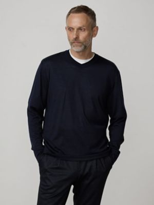 ＜Aquascutum (Men)＞ＴＥＣ．３ＮＺメリノロングスリーブＶネック２４Ｇ（２２０４４７１１０１）