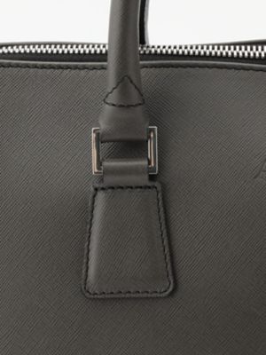 Ｌｅａｔｈｅｒ　Ｂｒｉｅｆｃａｓｅ（２２０５２８１１０１）