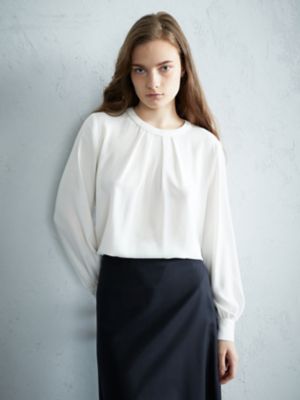 ＜Aquascutum (Women)＞ソアパールバックサテン　タックブラウス（５００３２２０００９）