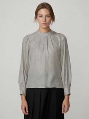 極美品 23区 25SS大きいサイズ ペインティングプリントブラウス 希少50 極美品 23区 25SS大きいサイズ ペインティングプリントブラウス