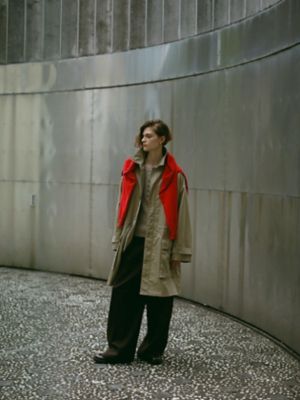 ＥＴＲＥ　ＴＯＫＹＯ　×　ＡＱＵＡＳＣＵＴＵＭ　ステンカラーコート（５００４４５００６４）