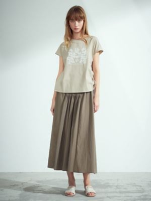 サイドギャザー　刺繍Ｔシャツ（５０２３２７００２１）