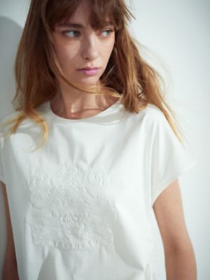 サイドギャザー　刺繍Ｔシャツ（５０２３２７００２１）