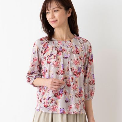 ＜LOBJIE (Women)＞フラワープリント　タックデザイントップス（１２１２２４１３）