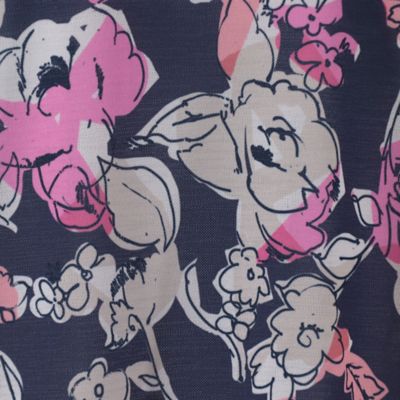 【洗える・日本製・Ｓ～ＬＬサイズ】エレガンスフラワーカットソー（１２１２３５１２）