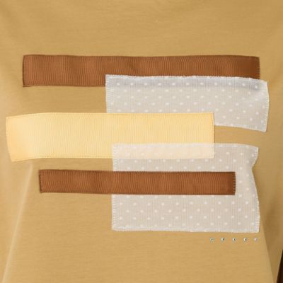 リボン刺繍コットンＴシャツ（１２１２５４１１）