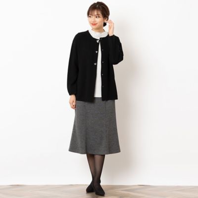 【アンサンブル可】ビジュー風ボタン　ニットカーディガン（１２１３６４６１）