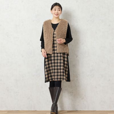 FILA♡【美品❣️】ふわふわフェイクファーのフーディベストＬ FILA♡【美品❣️】ふわふわフェイクファーのフーディベストL