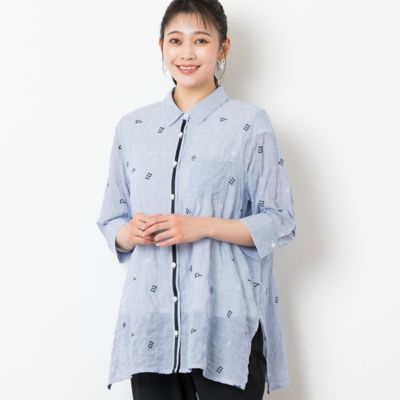 アルファベット刺繍シャツ（２１０３５４０４）
