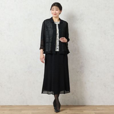 【洗える・日本製】モノトーンフラワーチュールＴシャツ（２１１２４５０４）