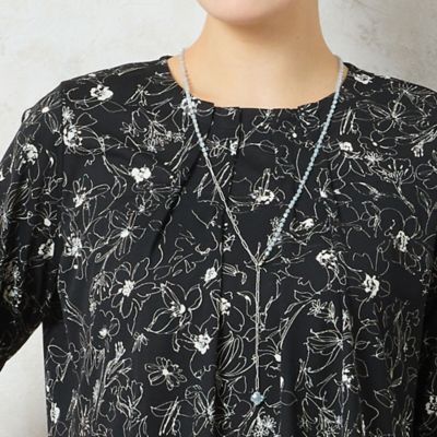 【洗える・日本製】モノトーンフラワーチュールＴシャツ（２１１２４５０４）