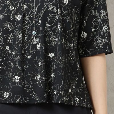 【洗える・日本製】モノトーンフラワーチュールＴシャツ（２１１２４５０４）