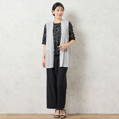 【洗える・日本製】モノトーンフラワーチュールＴシャツ（２１１２４５０４）
