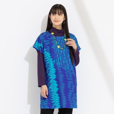 【アンサンブル】幾何プリントベスト＋無地Ｔシャツ（５０１２１５０１）
