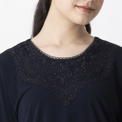 ドライタッチスムース　刺繍カットソー（５０１２２３４１）