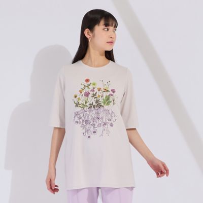 フラワープリント×刺繍Ｔシャツ（５０１２３５１４）
