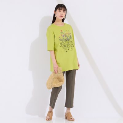 フラワープリント×刺繍Ｔシャツ（５０１２３５１４）