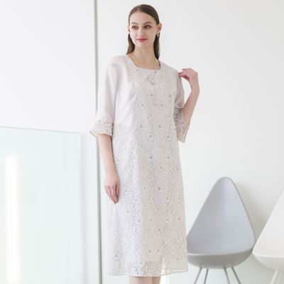 シルバーフラワー　ロングネックレス（５０１４１４０１）