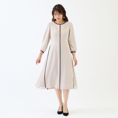 接触冷感／シワになりにくい】サイド切替えワンピース