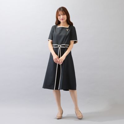 ＜Rose Tiara (Women/大きいサイズ)＞【美シルエットワンピ】【接触冷感／防シワ】パイピングリボンワンピース（５１０１４５０７）