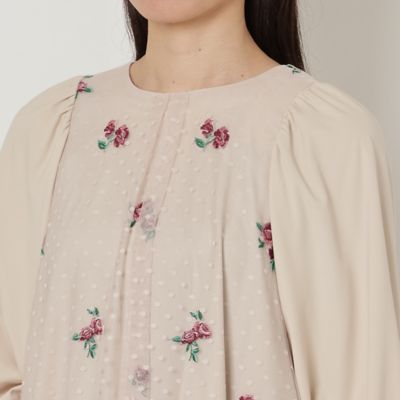 チュール刺繍切替チュニック（５１０２５４０１）
