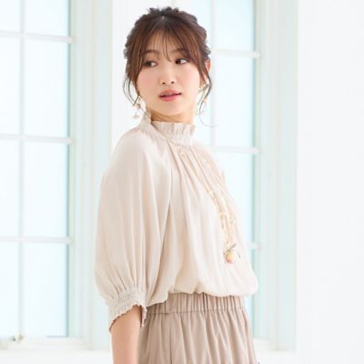 ＜Rose Tiara (Women/大きいサイズ)＞フリルバンドカラーブラウス（５１０３２６０９）