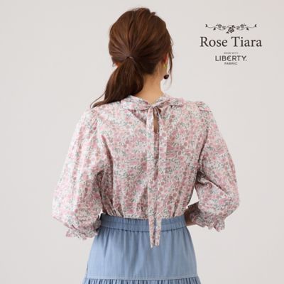 Ｒｏｓｅ　Ｔｉａｒａ　ｗｉｔｈ　ＬＩＢＥＲＴＹ　ＦＡＢＲＩＣＳ／ブラウス（５１０３３５０７）