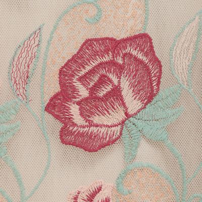 ローズチュール刺繍スカート（５１０４２５０４）