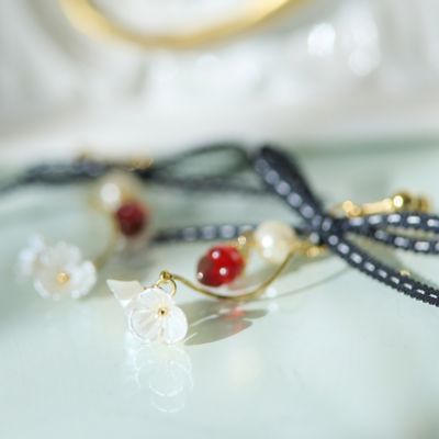 チョコがけいちごのイヤリング（51142613） | Rose Tiara