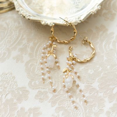 ＜Rose Tiara (Women/大きいサイズ)＞チューリップピアス（５１１４５５０７）