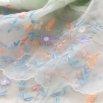 オーガンジー切替刺繍ストール（５１１６２５０１）