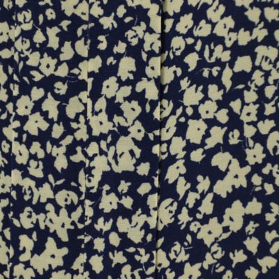 トルコ製インポート素材アマラフラワーブラウス ５６０３１００３ａ 三越伊勢丹オンラインストア 公式