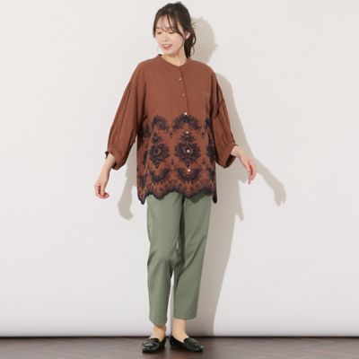 【手洗いＯＫ】刺繍加工スカラップヘムブラウス（５６０３４５０１）