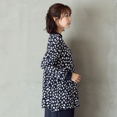 Vネックインパクトプリントブラウス（56035611） | PISANO
