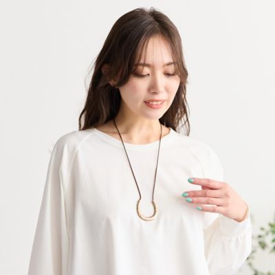 Ｕ字型モチーフコードネックレス（５６１４２５０６）