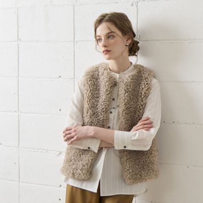 フィラ　フェイクファーベスト　Mサイズ AZUL BY MOUSSY | フラッフィーフェイクファーベスト (ベスト ) |SHEL