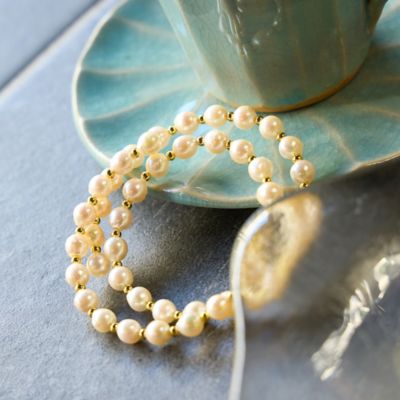 ＜Liliane Burty Eclat (Women/小さいサイズ) ＞【オンラインショップ限定】アコヤパール２連ブレスレット（７３１５２６１０）