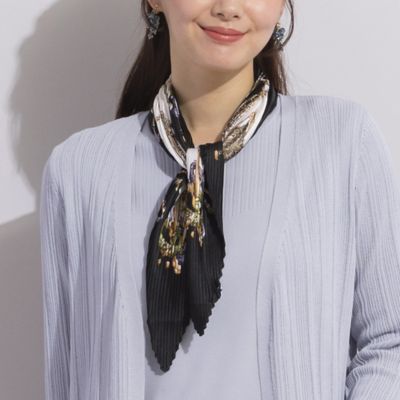 ＜Liliane Burty Eclat (Women/小さいサイズ) ＞クラシカルプリント　プリーツスカーフ（７３１６２４０２）