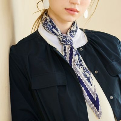 ＜Liliane Burty Eclat (Women/小さいサイズ) ＞ペイズリープリーツ　ウォッシャブルスカーフ（７３１６３５０２）