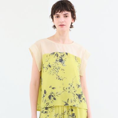 セットアップ対応・洗える】ボタニカルプリントブラウス
